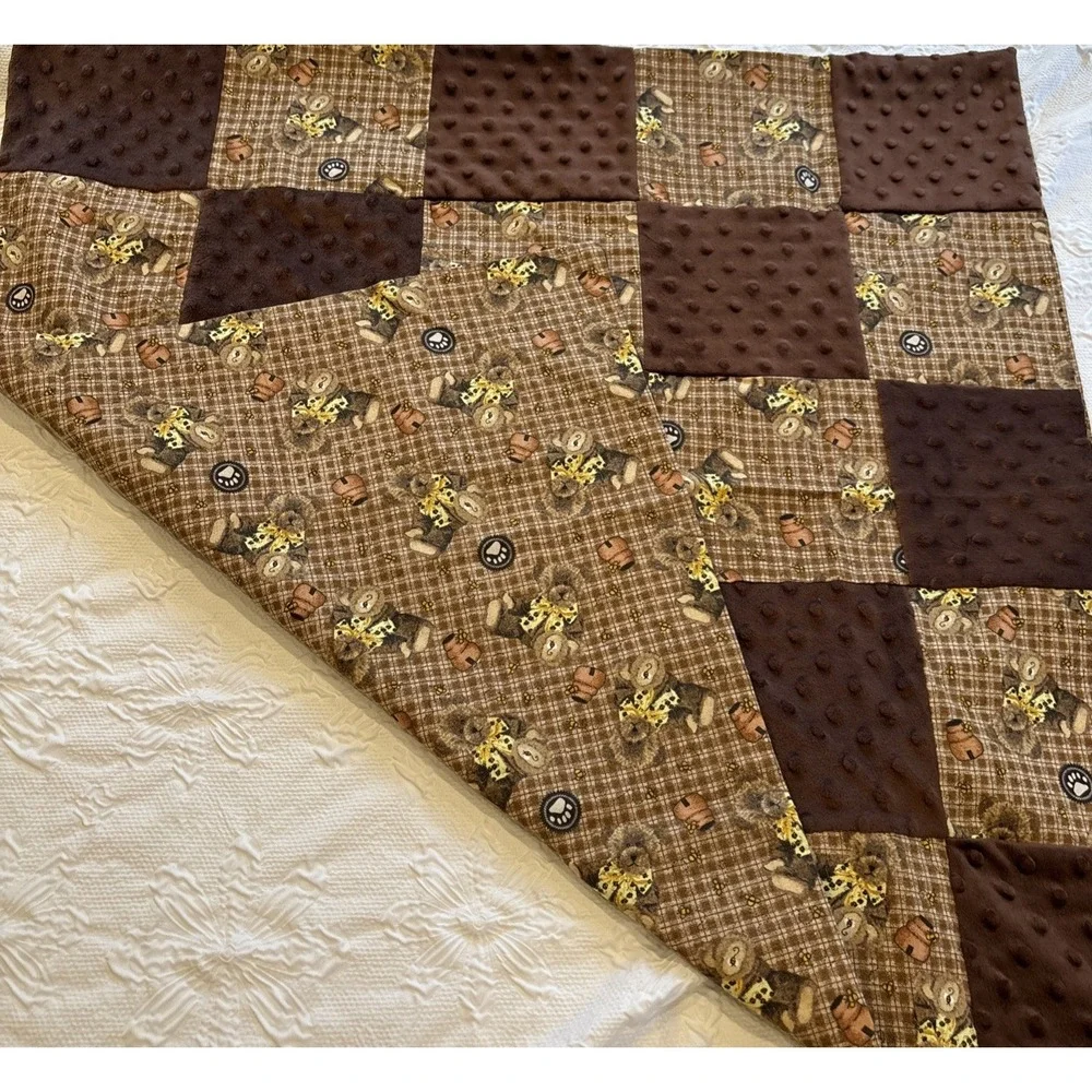 Vintage Patchwork Quilt Table Topper, Four Patch Squares Bears Brown‎ 2 Blankets